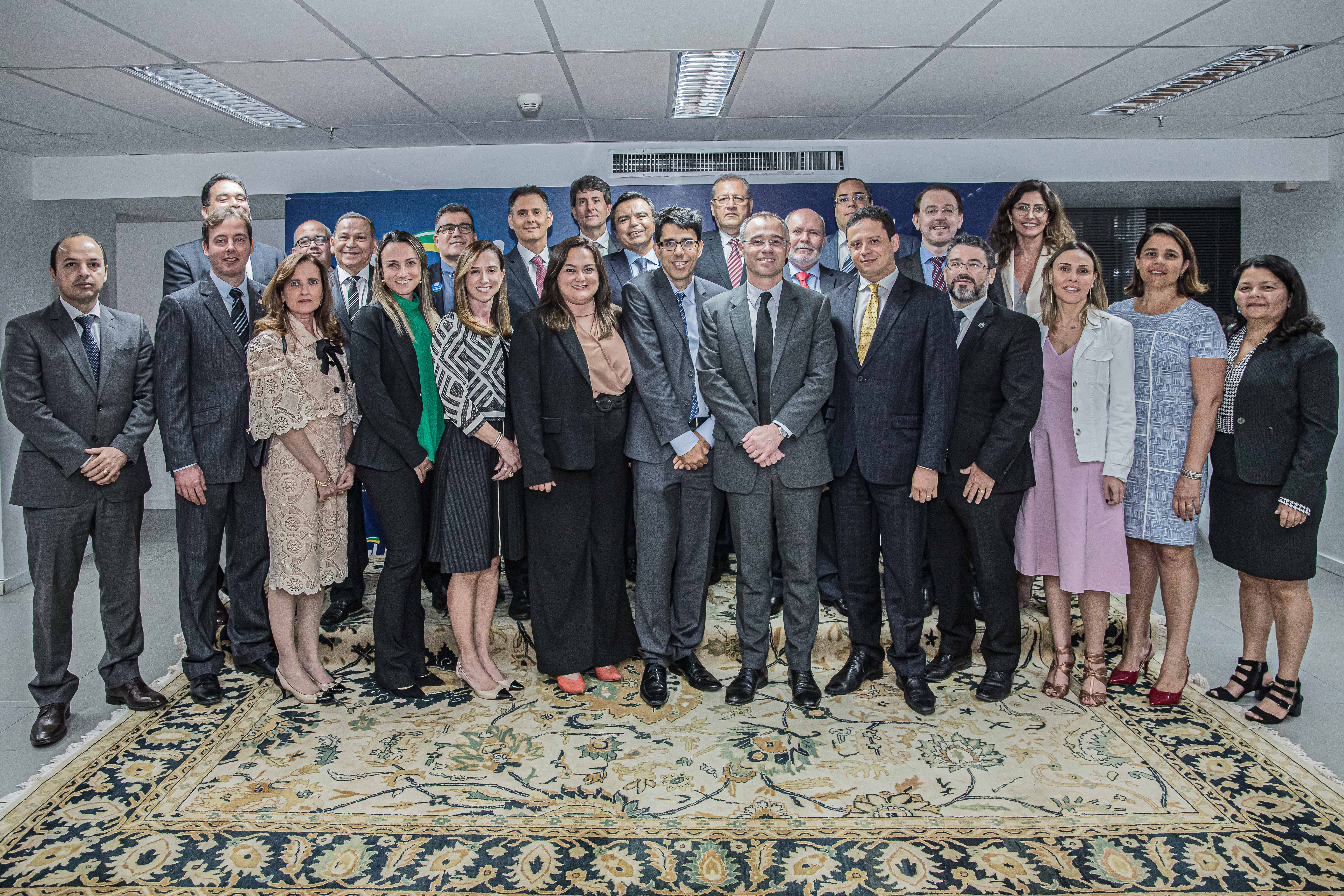 PGEs assinam termo de parceria com a AGU para avanço no sistema de informações