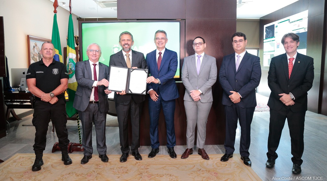 PGE-CE participa da conclusão do Plano Pena Justa